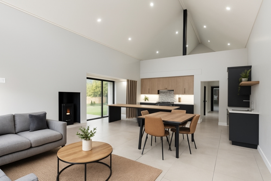 4 Bedroom Property for Sale in Outeniquasbosch Western Cape